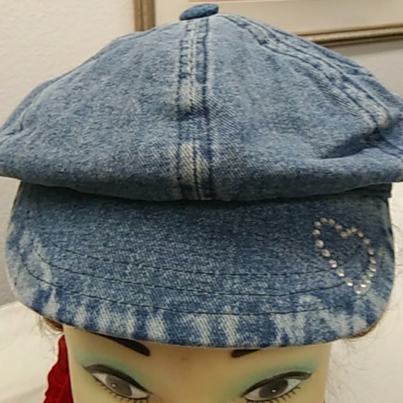 Hat/Heart - Picture 4 of 4